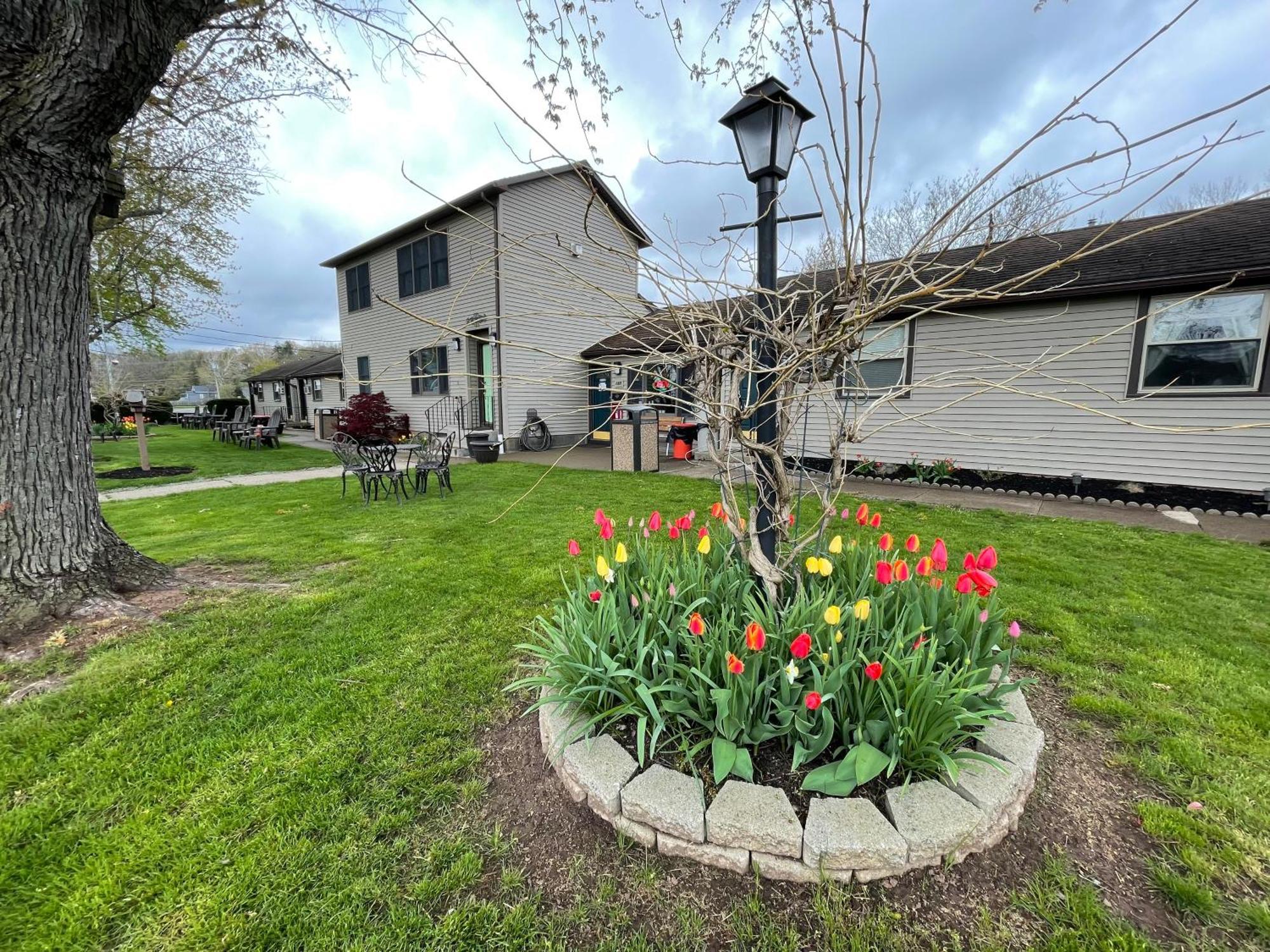 Riverside Motel Lewiston Exterior photo